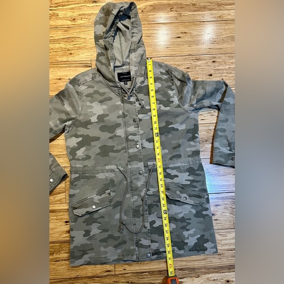 Lucky Brand Women’s Camo Utility Jacket Button Zipper Flap‎ Pockets Size S - Picture 6 of 8